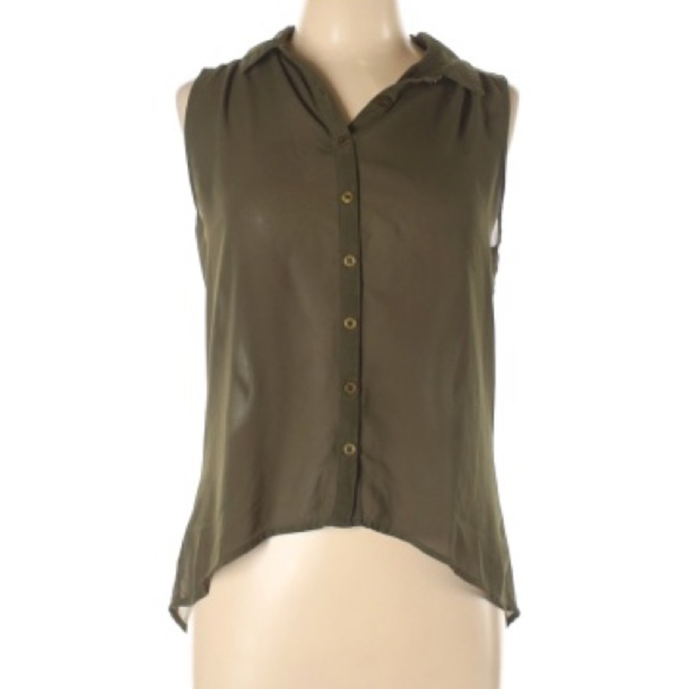Six Degrees of Separation Sleeveless Blouse with Cut Out Back - Green, Size: L